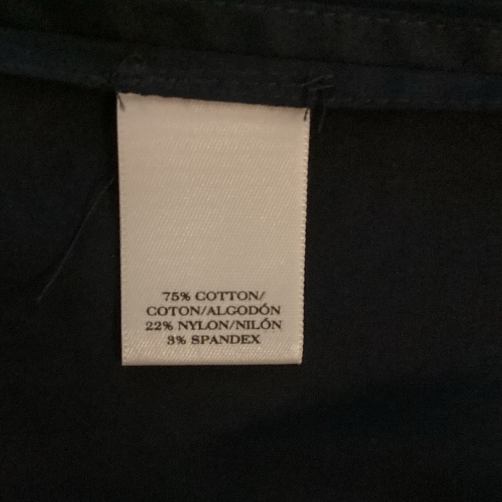 NEW ANN TAYLOR STRETCH COTTON SLEEVELESS BUTTON DOWN - STRAIGHT HEM WITH VENTS - Picture 8 of 8